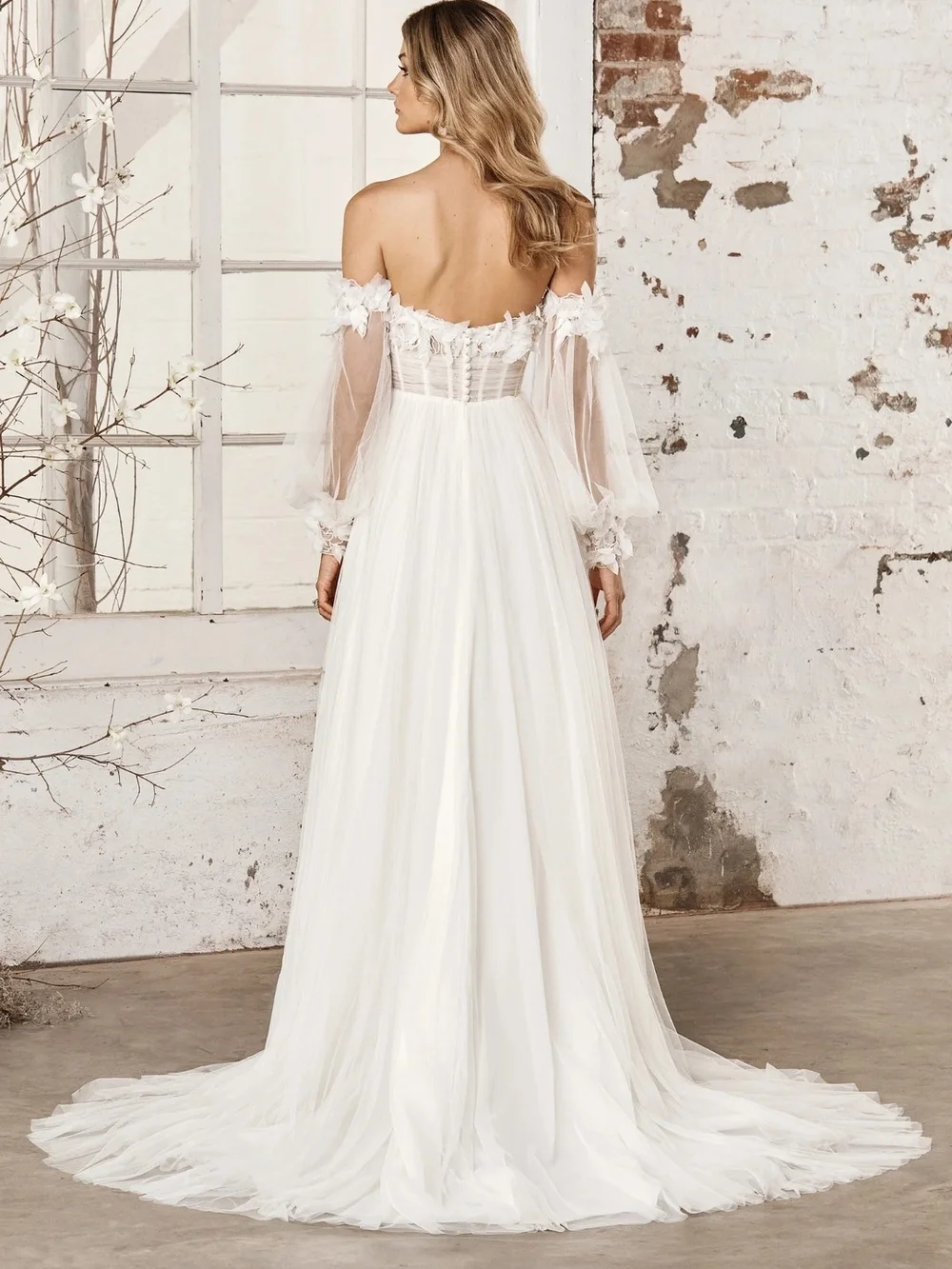 Justin Alexander Sincerity Wedding Dress 44380 - Picture 2 of 16